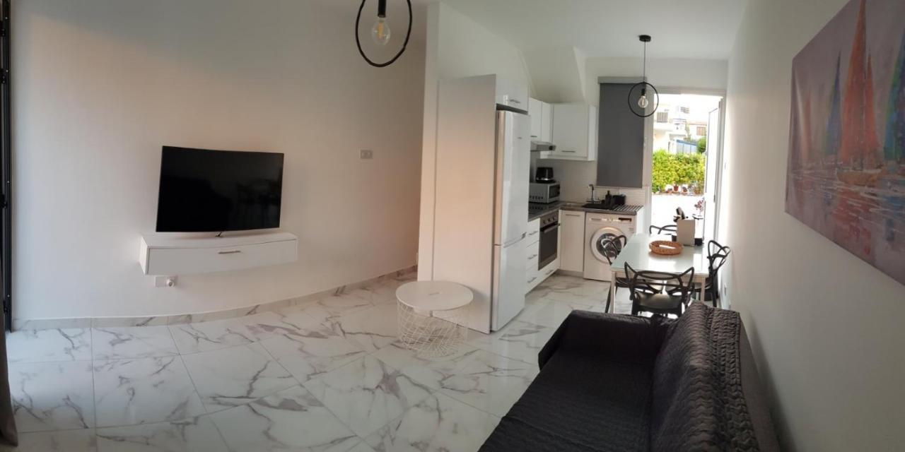 Eros Maisonette In Latchi Area Just 700 Meters Or One-Minute Drive From Polis Municipal Beach Ngoại thất bức ảnh